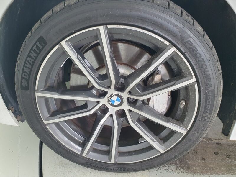 More views of BMW 3-Series