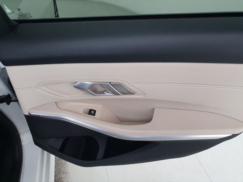More views of BMW 3-Series