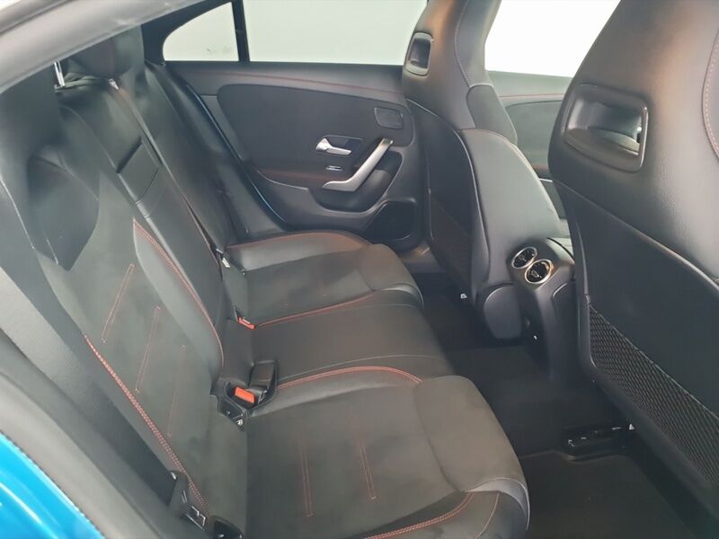 More views of Mercedes-Benz CLA