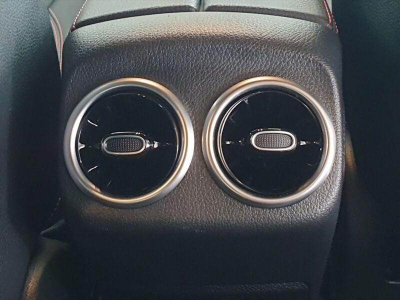 More views of Mercedes-Benz CLA