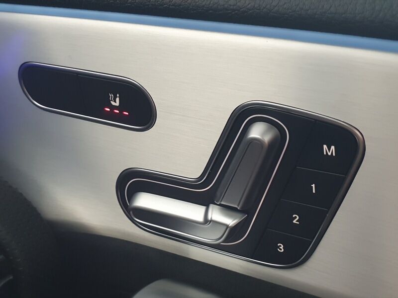 More views of Mercedes-Benz CLA