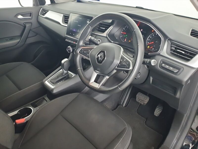 More views of Renault Captur