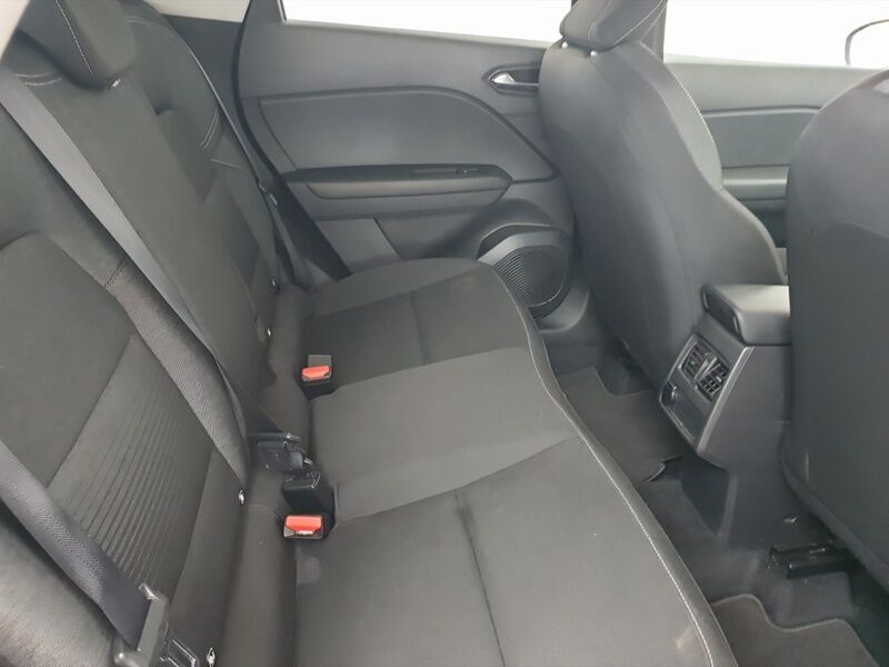 More views of Renault Captur