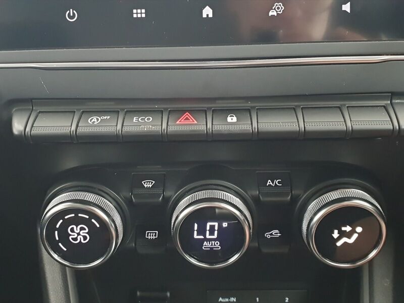 More views of Renault Captur