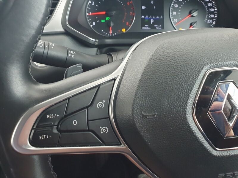 More views of Renault Captur