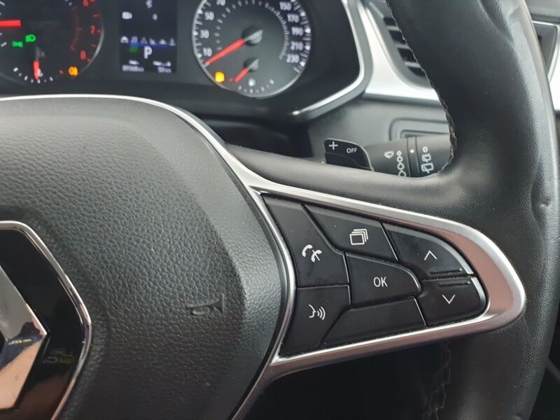 More views of Renault Captur