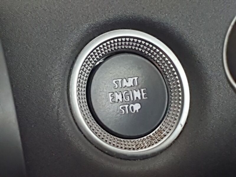 More views of Renault Captur