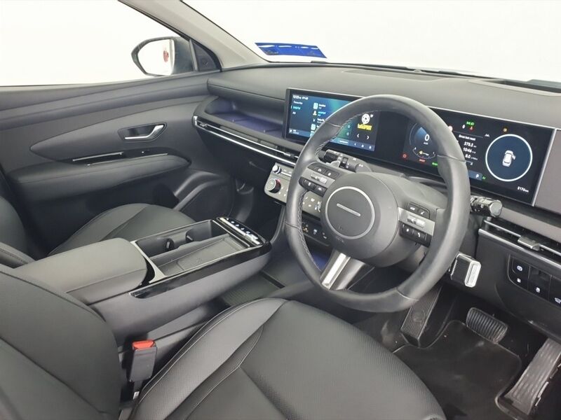 More views of Hyundai Tucson