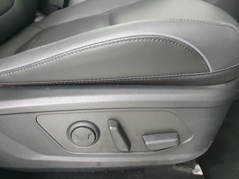 More views of Hyundai Tucson