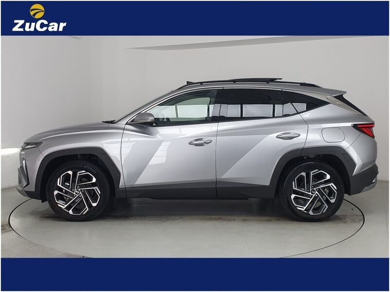 More views of Hyundai Tucson