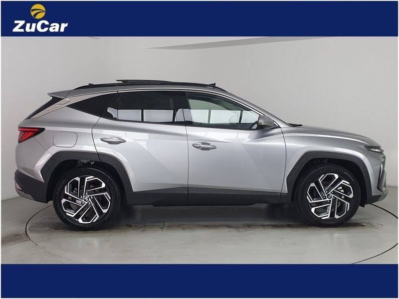 More views of Hyundai Tucson