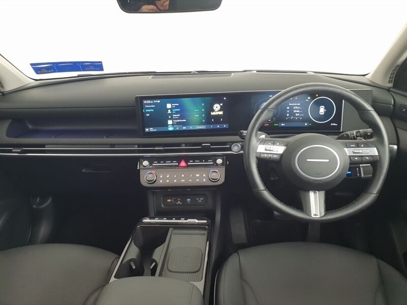More views of Hyundai Tucson