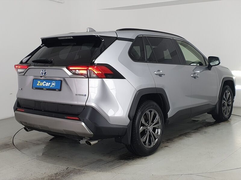 More views of Toyota RAV4