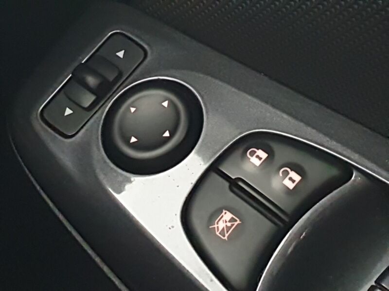 More views of Nissan Juke