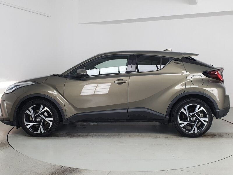 More views of Toyota C-HR