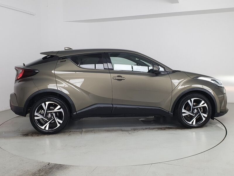 More views of Toyota C-HR