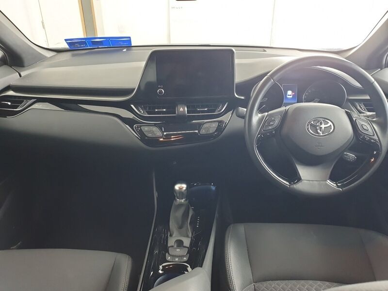 More views of Toyota C-HR