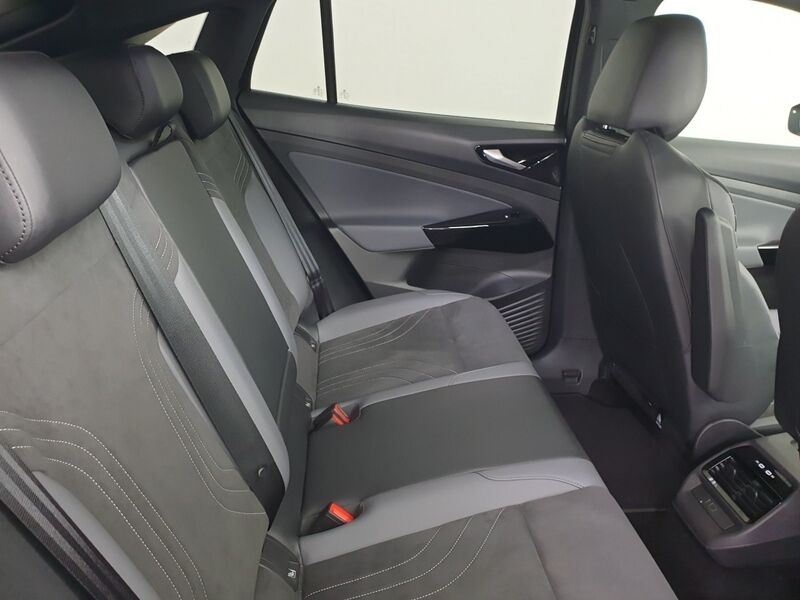 More views of Volkswagen ID.5
