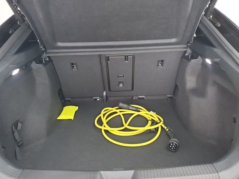 More views of Volkswagen ID.5