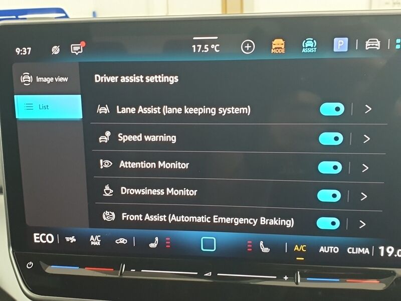 More views of Volkswagen ID.5