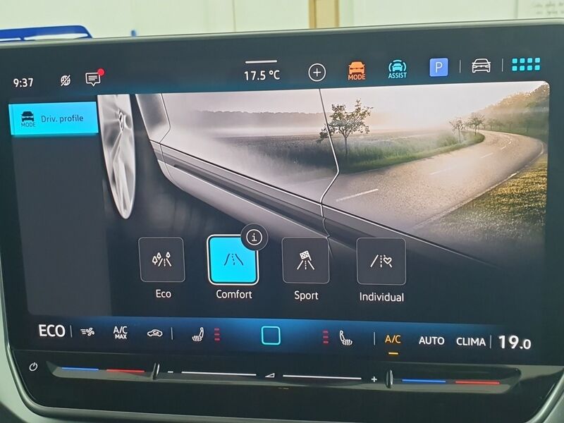More views of Volkswagen ID.5