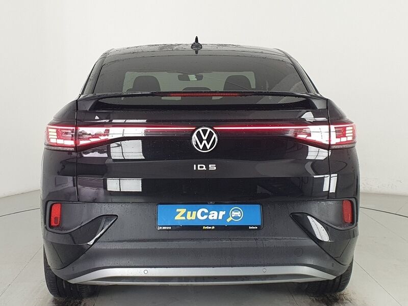 More views of Volkswagen ID.5