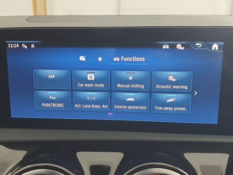 More views of Mercedes-Benz CLA