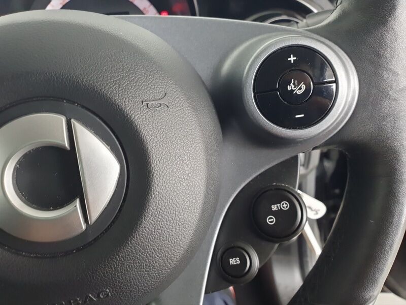 More views of Smart Forfour