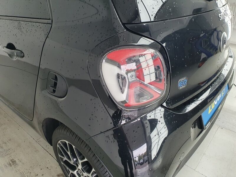 More views of Smart Forfour