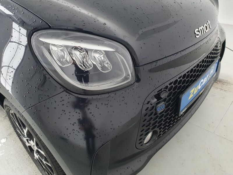 More views of Smart Forfour