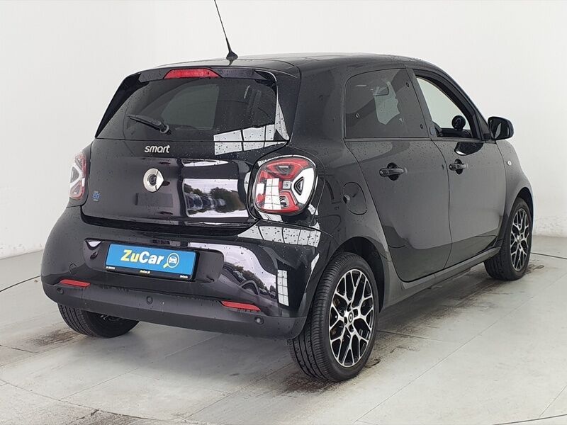 More views of Smart Forfour