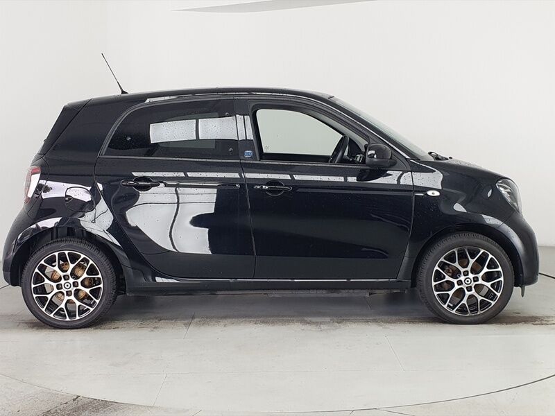 More views of Smart Forfour
