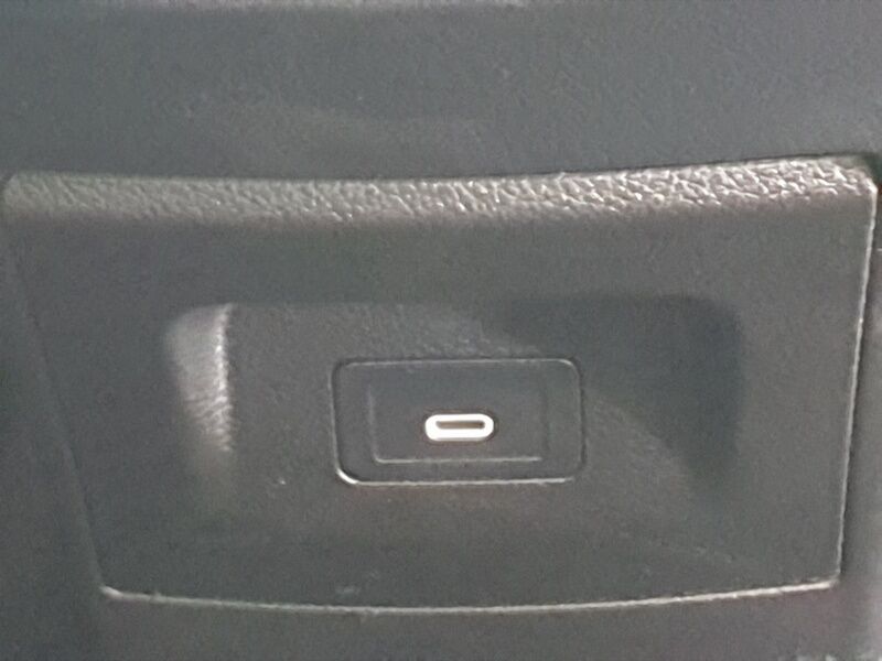 More views of Mercedes-Benz CLA