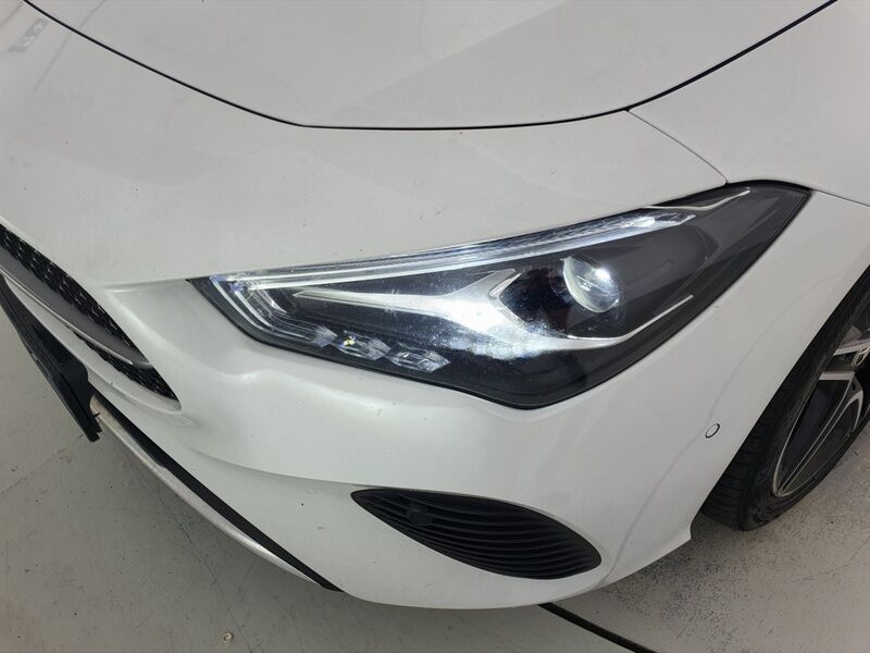 More views of Mercedes-Benz CLA