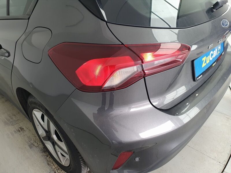 More views of Ford Focus