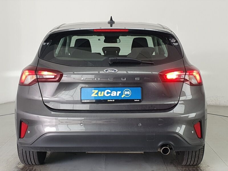 More views of Ford Focus