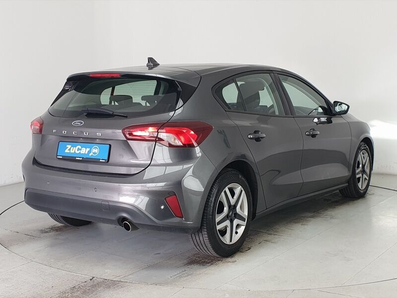 More views of Ford Focus