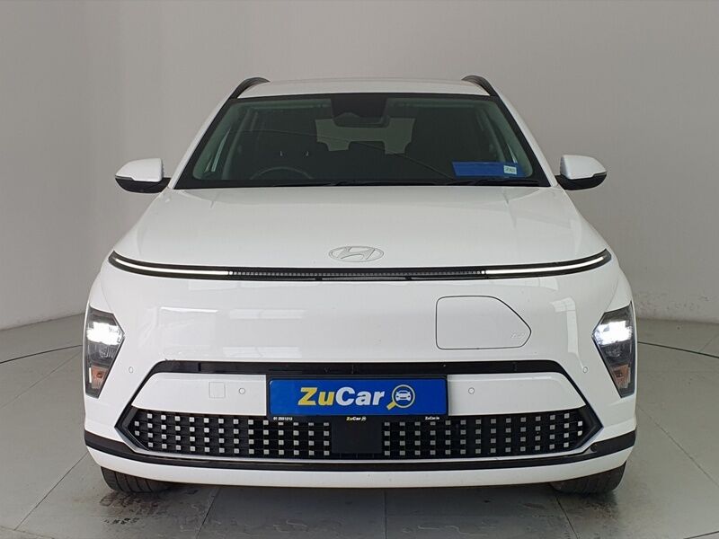 More views of Hyundai KONA