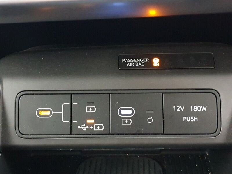 More views of Hyundai KONA