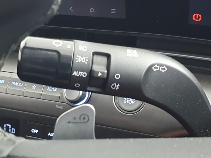 More views of Hyundai KONA