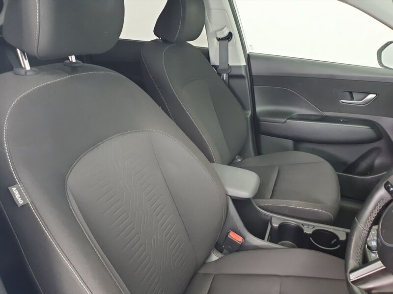 More views of Hyundai KONA