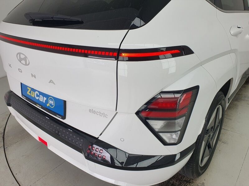 More views of Hyundai KONA