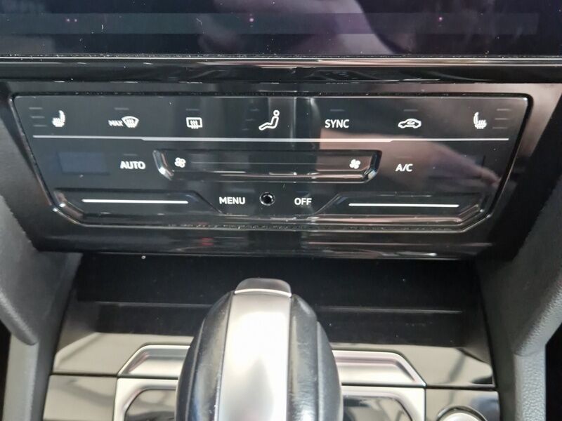 More views of Volkswagen Arteon