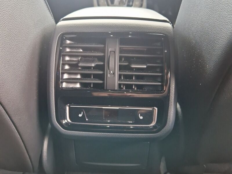 More views of Volkswagen Arteon