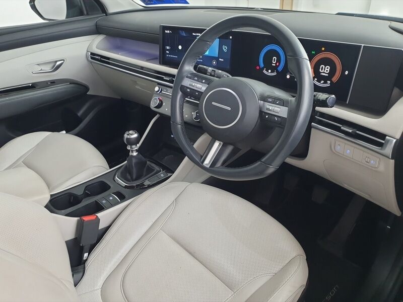 More views of Hyundai Tucson