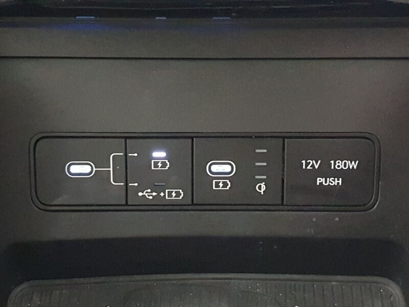 More views of Hyundai Tucson