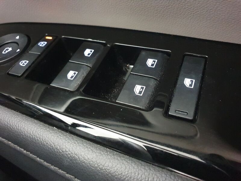 More views of Hyundai Tucson