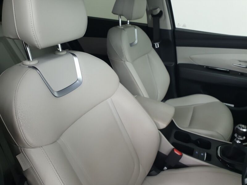 More views of Hyundai Tucson