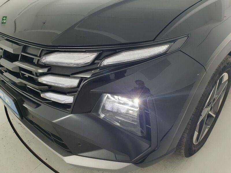 More views of Hyundai Tucson