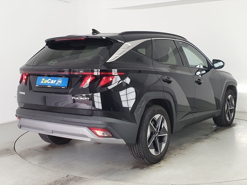 More views of Hyundai Tucson